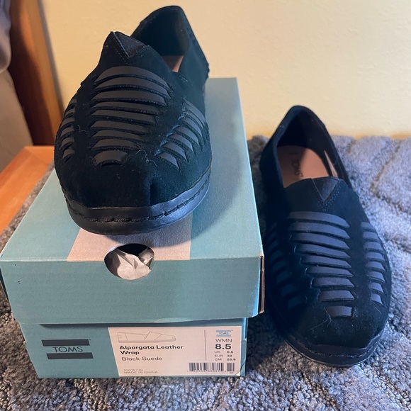 Toms Shoes - Alpargata leather wrap. Wore once